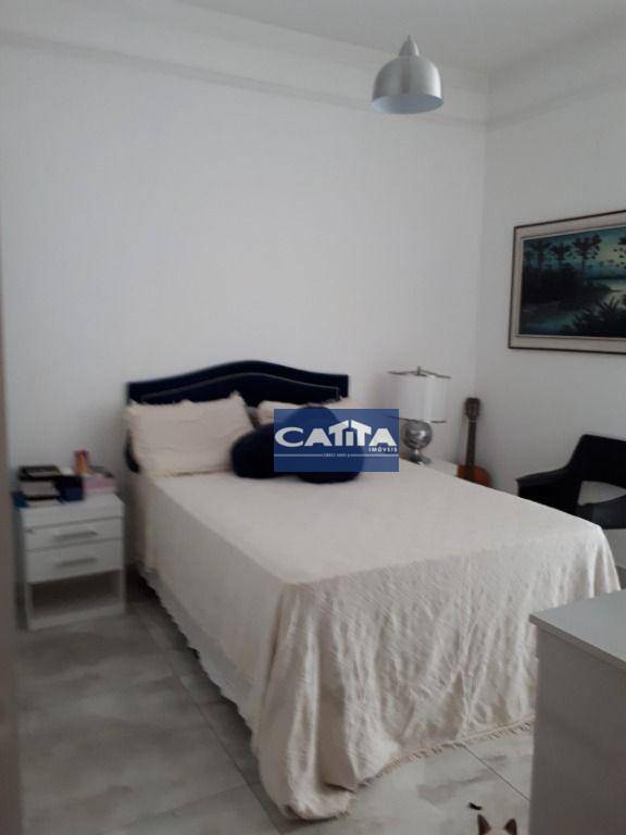 Casa à venda com 4 quartos, 250m² - Foto 26