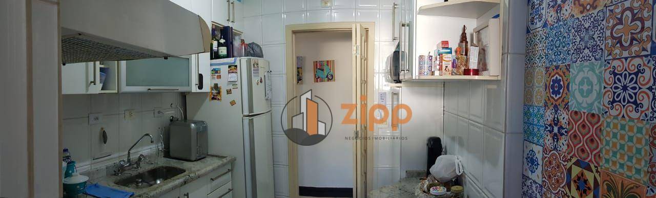 Apartamento à venda com 3 quartos, 72m² - Foto 7