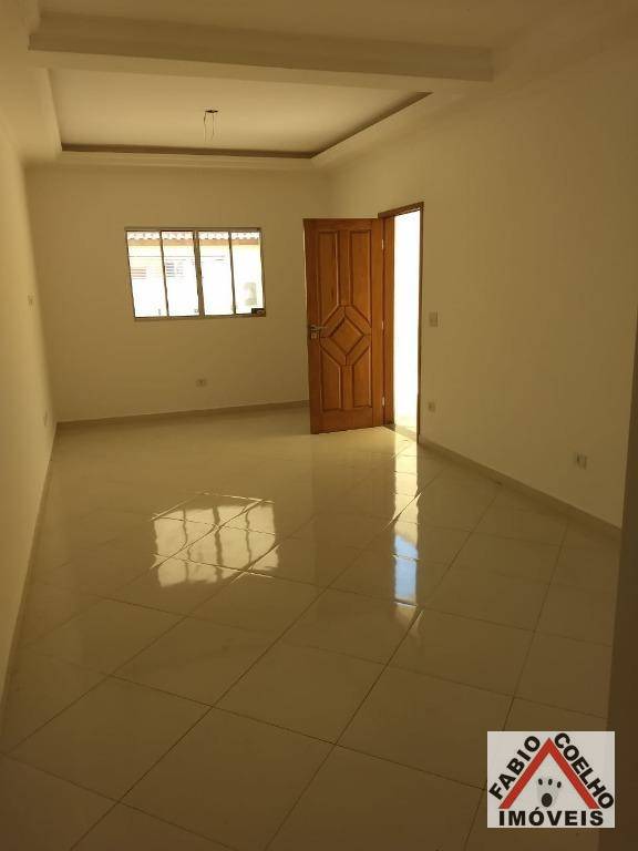 Sobrado à venda com 3 quartos, 140m² - Foto 2