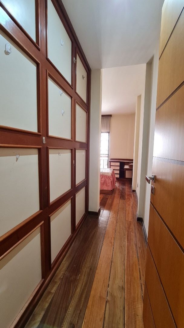 Apartamento à venda com 5 quartos, 250m² - Foto 29