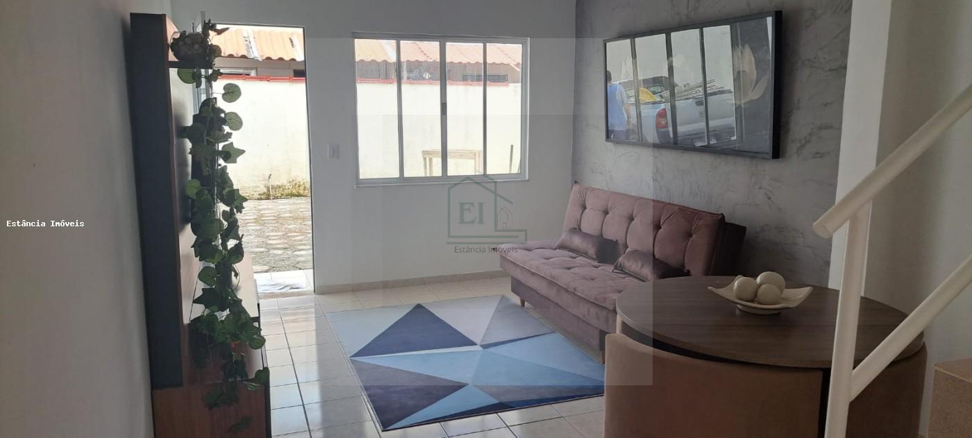 Casa à venda com 2 quartos, 68m² - Foto 3