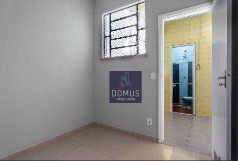 Apartamento à venda com 3 quartos, 105m² - Foto 18