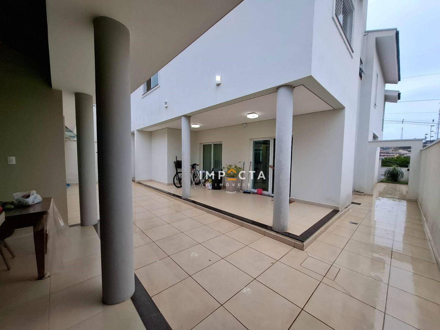 Casa à venda com 4 quartos, 244m² - Foto 15