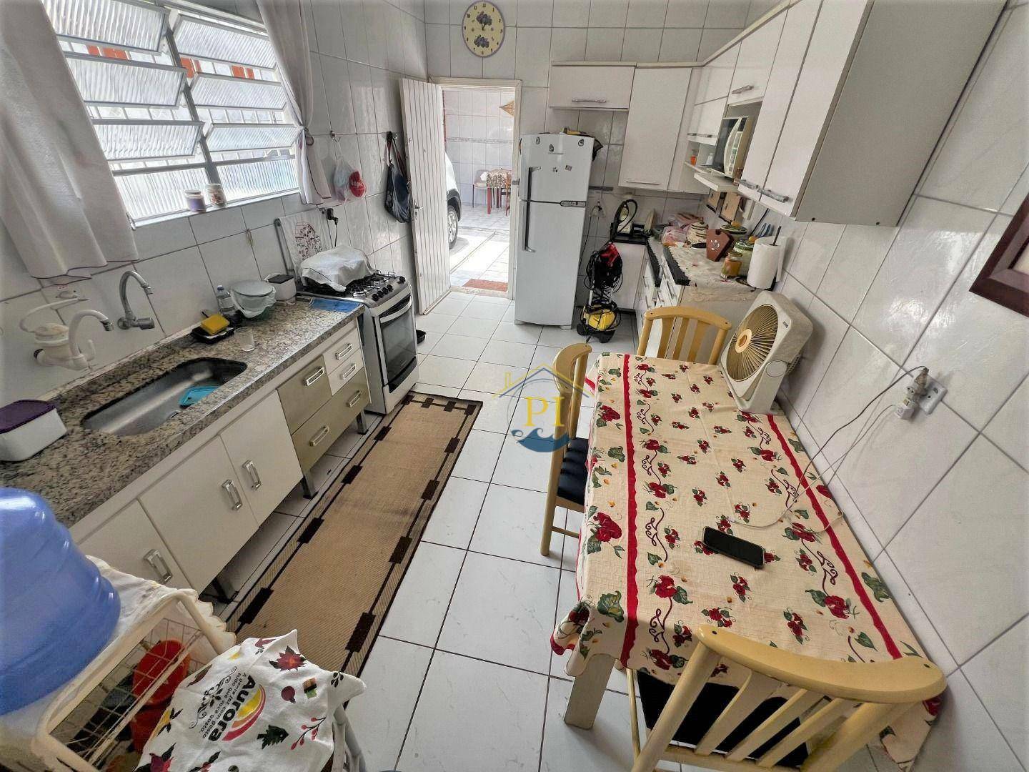 Casa à venda com 3 quartos, 100m² - Foto 11