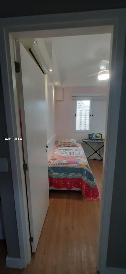 Apartamento à venda com 2 quartos, 64m² - Foto 30