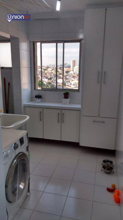 Apartamento à venda com 2 quartos, 65m² - Foto 17