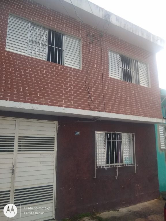 Sobrado à venda com 7 quartos, 350m² - Foto 1