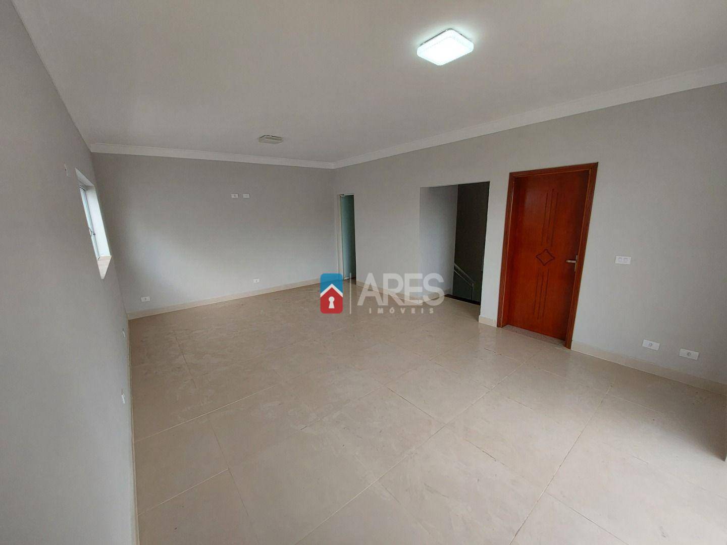 Casa à venda com 4 quartos, 270m² - Foto 13