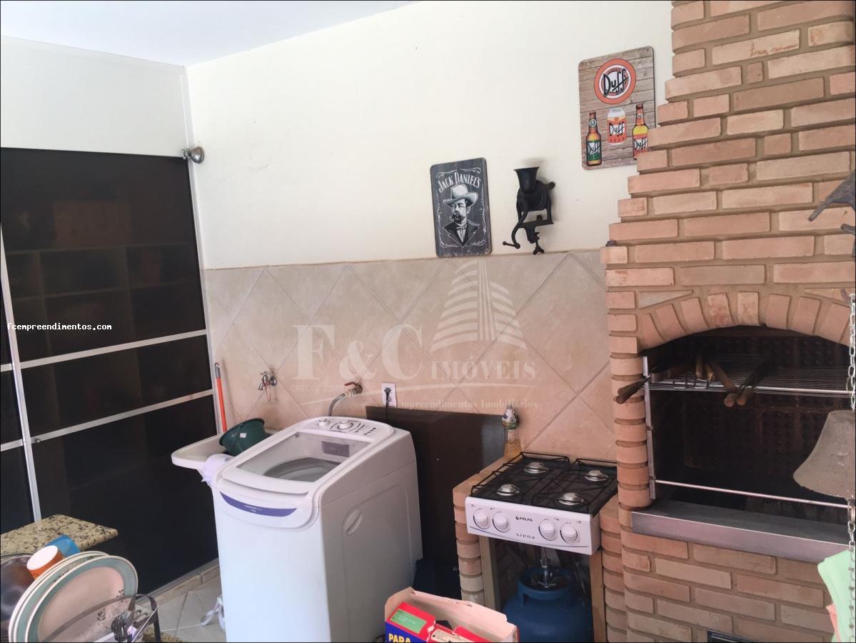 Casa à venda com 3 quartos, 250m² - Foto 29