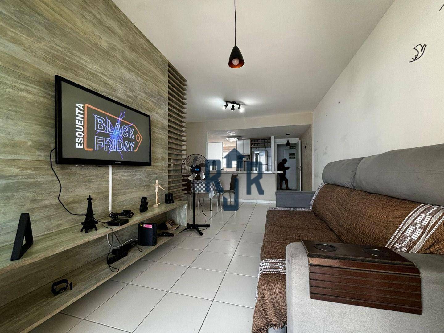 Apartamento à venda com 2 quartos, 70m² - Foto 6