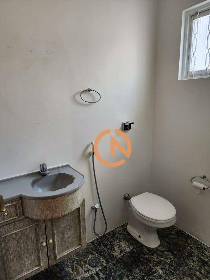 Sobrado para alugar com 13 quartos, 387m² - Foto 27