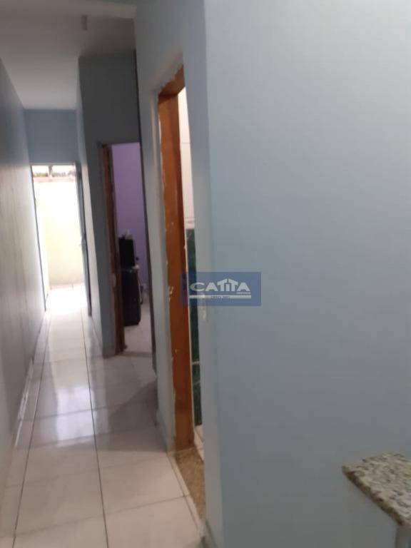 Sobrado à venda com 2 quartos, 68m² - Foto 4