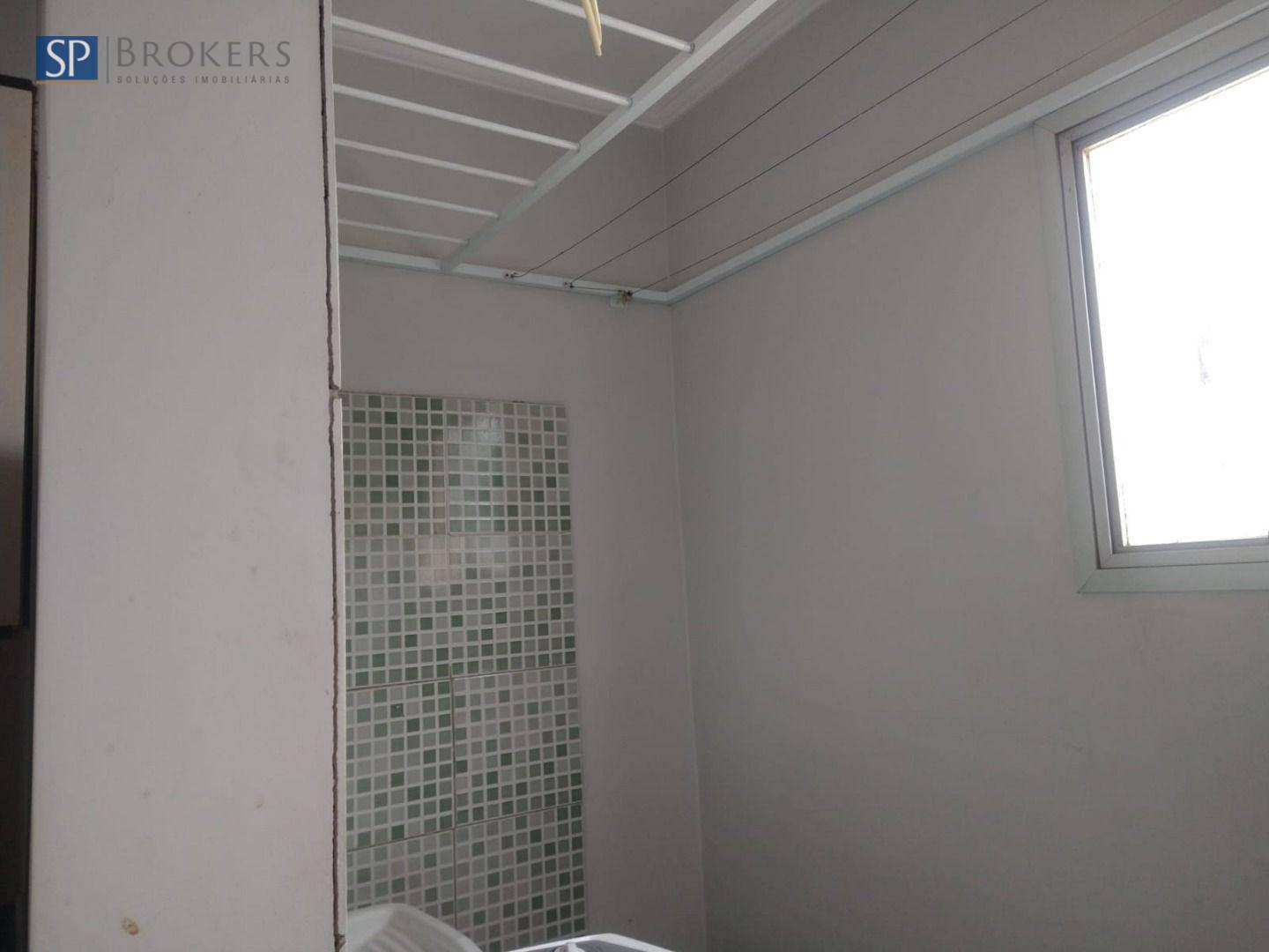 Apartamento à venda com 2 quartos, 75m² - Foto 13