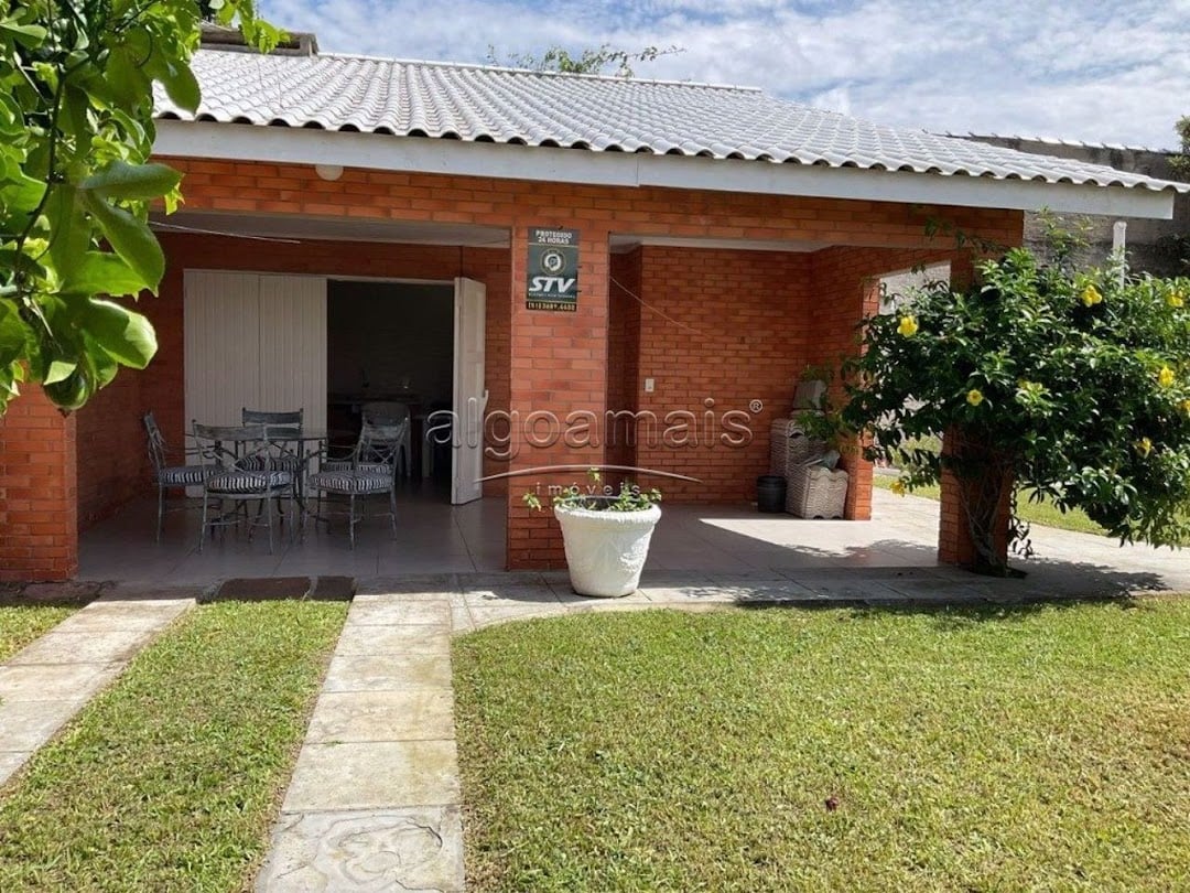 Casa à venda com 4 quartos, 158m² - Foto 2