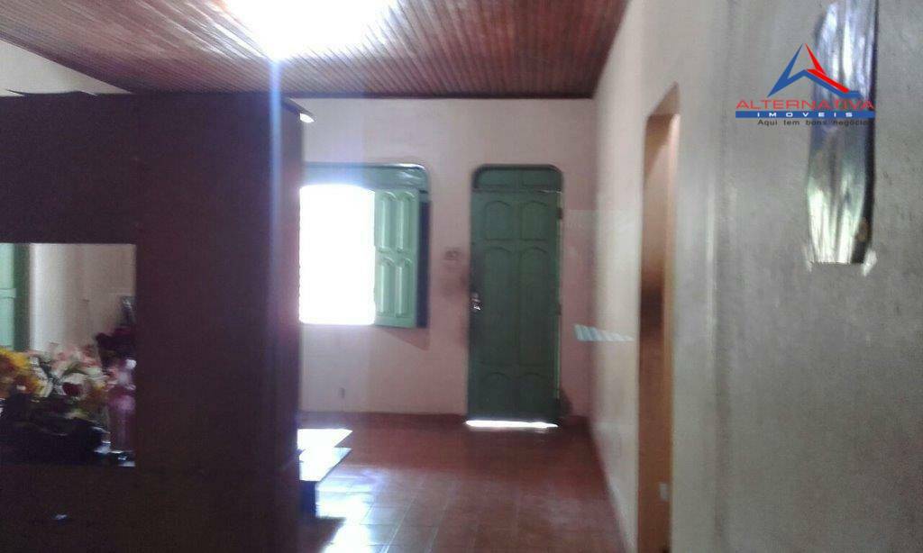 Casa à venda com 3 quartos, 195m² - Foto 12