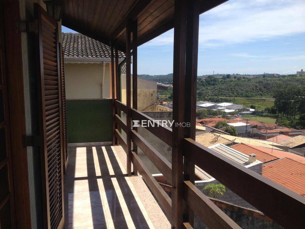 Casa à venda com 4 quartos, 260m² - Foto 25