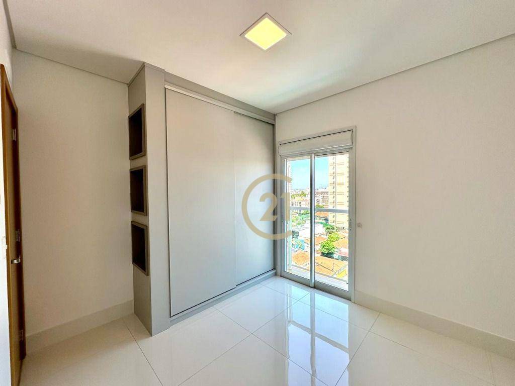 Apartamento à venda com 3 quartos, 106m² - Foto 13