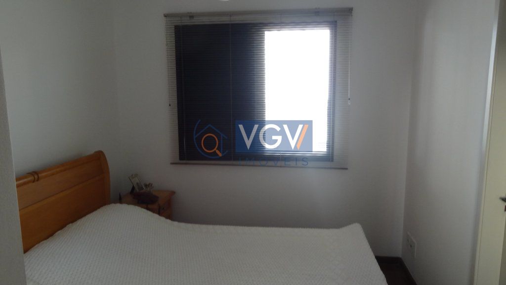 Apartamento à venda com 3 quartos, 90m² - Foto 8