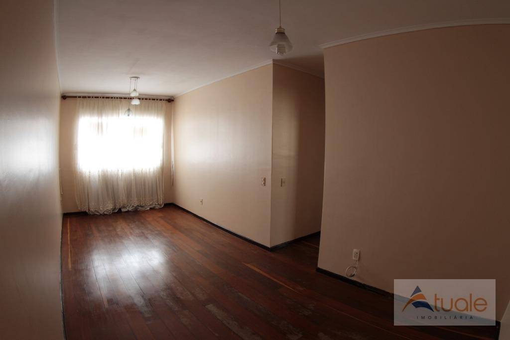 Apartamento à venda com 2 quartos, 75m² - Foto 1