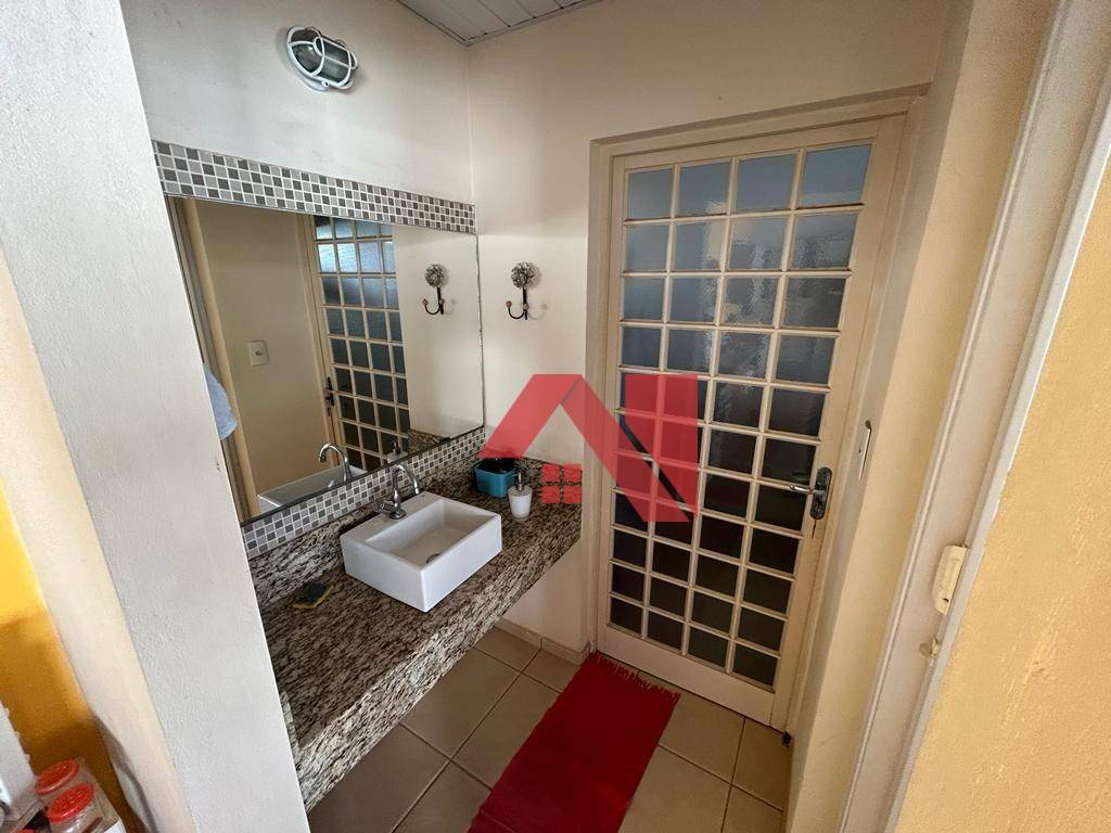 Casa à venda com 3 quartos, 180m² - Foto 13