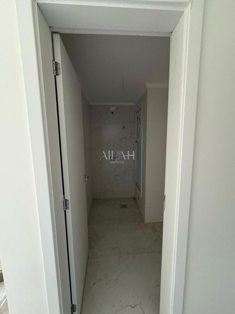 Apartamento à venda com 2 quartos, 75m² - Foto 13
