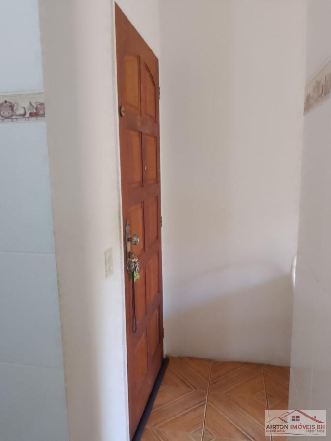 Apartamento à venda com 2 quartos, 42m² - Foto 4