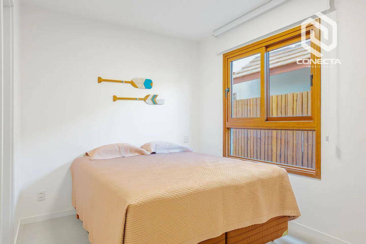 Casa à venda com 4 quartos, 180m² - Foto 11