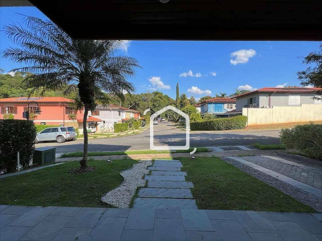 Casa de Condomínio à venda com 4 quartos, 360m² - Foto 4