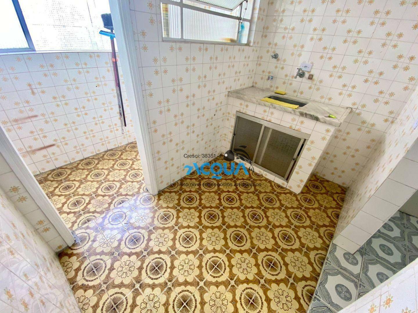 Apartamento à venda com 1 quarto, 70m² - Foto 9