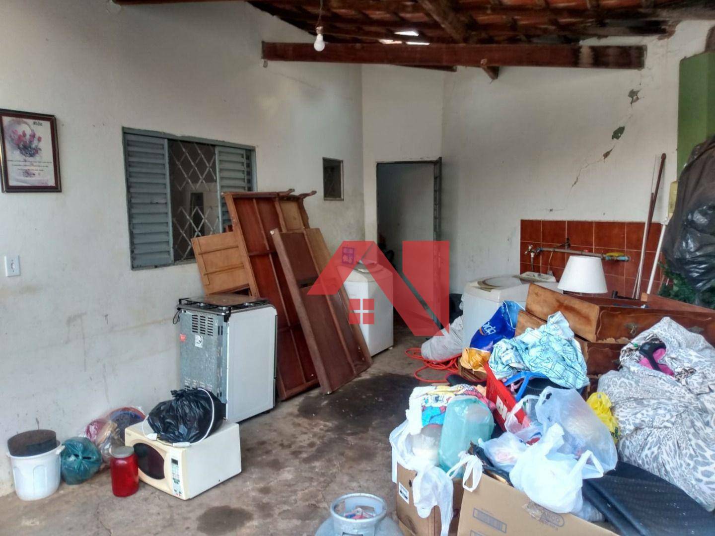 Casa à venda com 2 quartos, 78m² - Foto 2