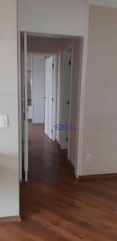 Apartamento para alugar com 2 quartos, 67m² - Foto 17