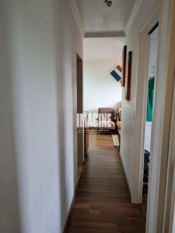 Apartamento à venda com 2 quartos, 50m² - Foto 4