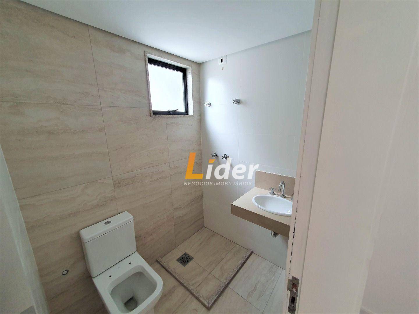 Apartamento à venda com 4 quartos, 170m² - Foto 10