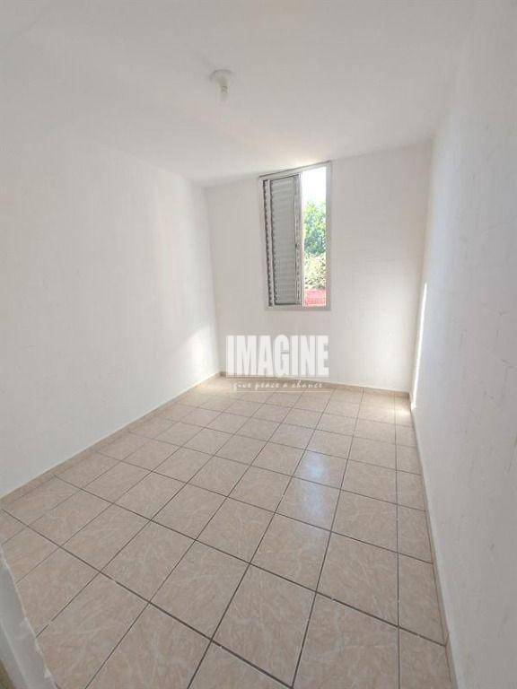 Apartamento à venda com 2 quartos, 50m² - Foto 7