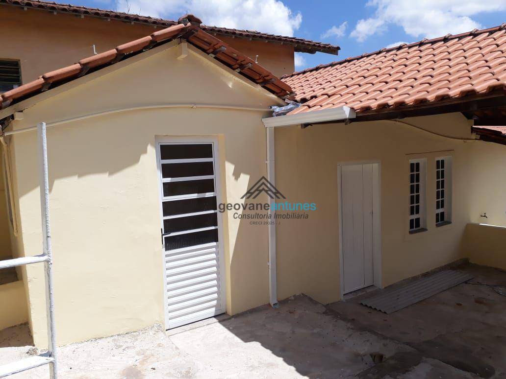 Casa à venda com 3 quartos, 180m² - Foto 23