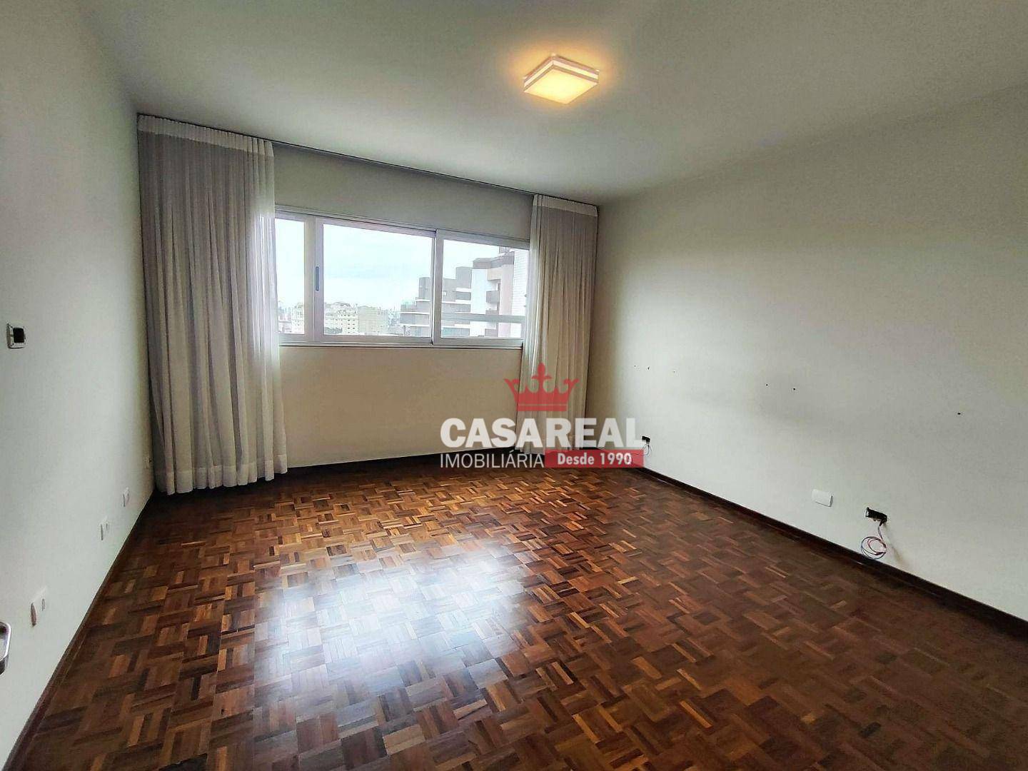 Apartamento à venda com 3 quartos, 201m² - Foto 18