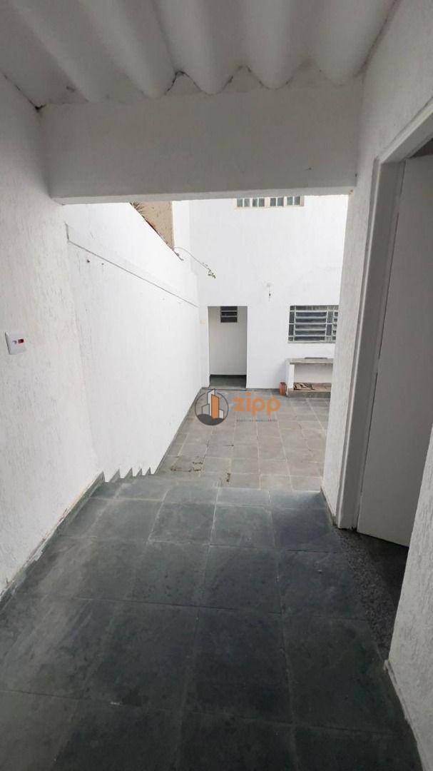 Sobrado à venda com 3 quartos, 270m² - Foto 11