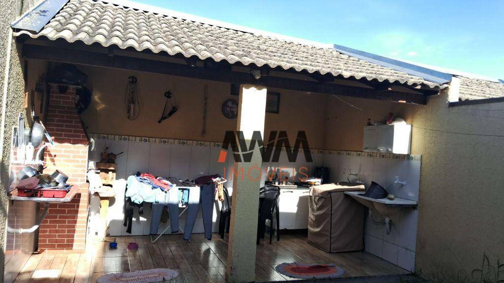 Casa à venda com 2 quartos, 77m² - Foto 8