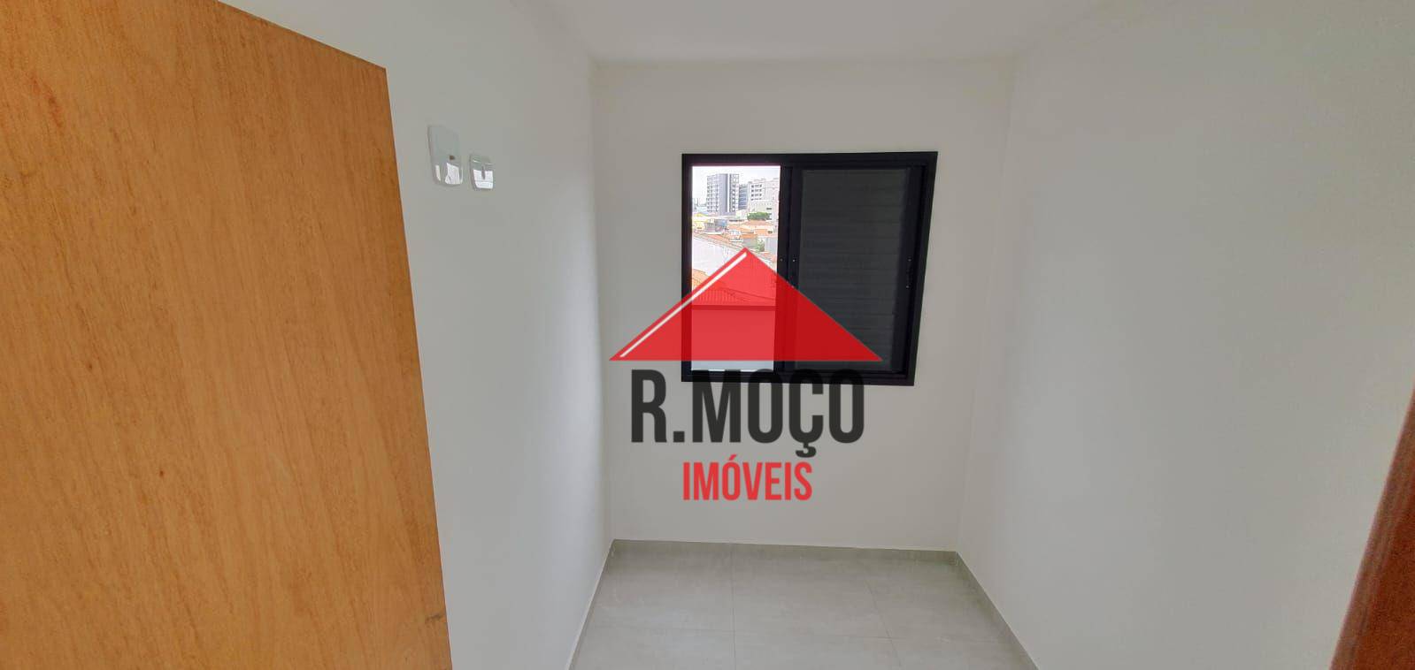 Apartamento para alugar com 2 quartos, 34m² - Foto 12