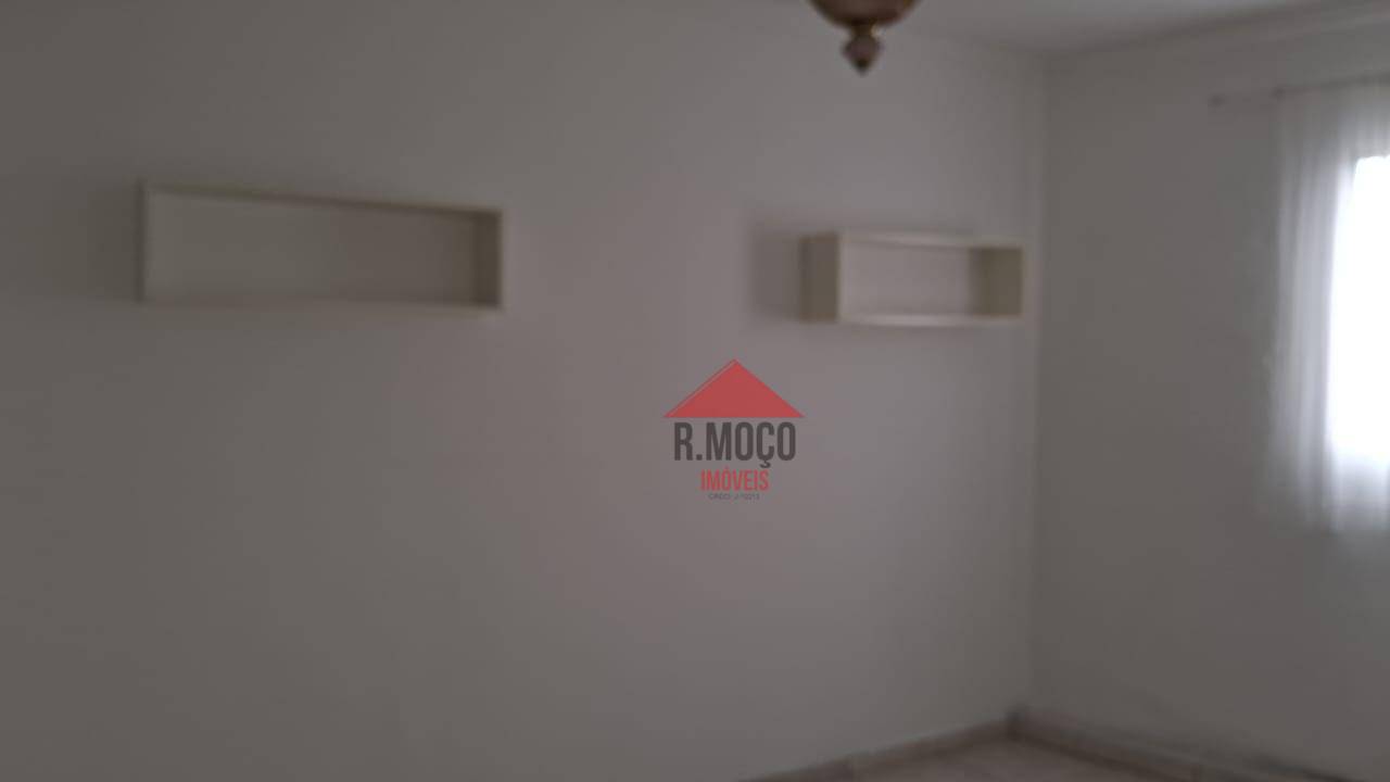 Casa para alugar com 1 quarto, 35m² - Foto 9