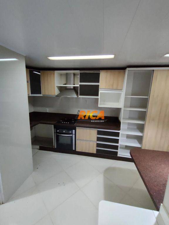 Sobrado à venda com 2 quartos, 64m² - Foto 9