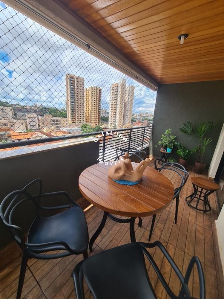 Apartamento à venda com 3 quartos, 106m² - Foto 1