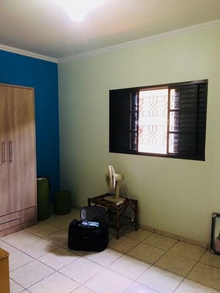 Casa à venda com 3 quartos, 200m² - Foto 6