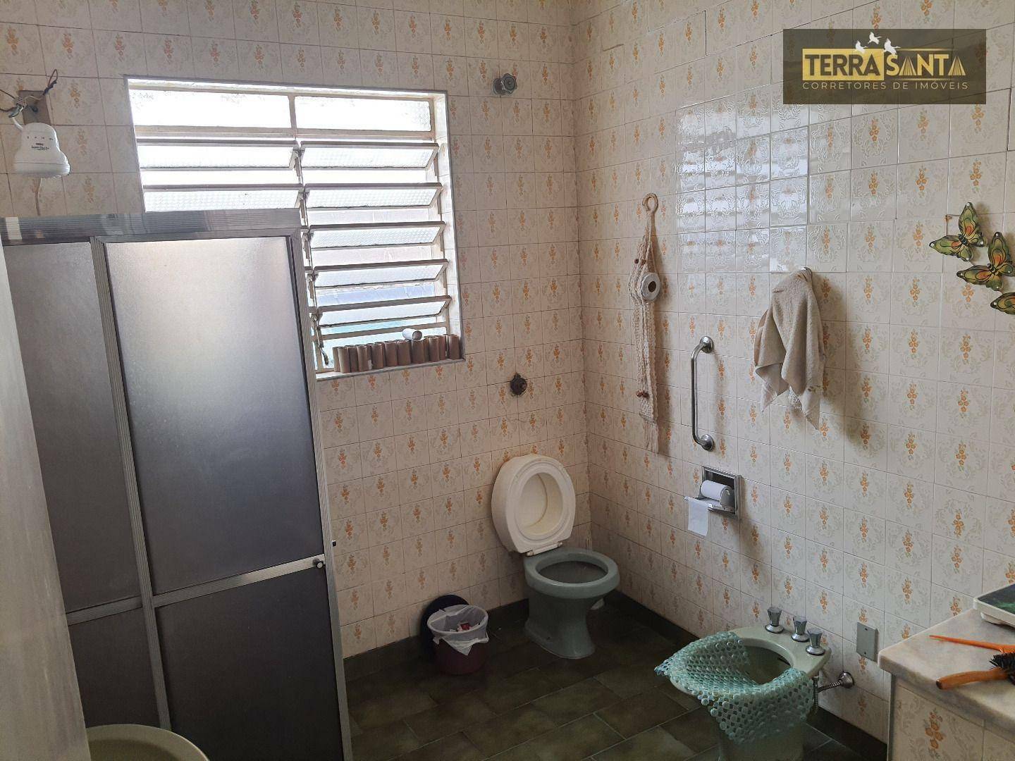 Casa à venda com 3 quartos, 300m² - Foto 5