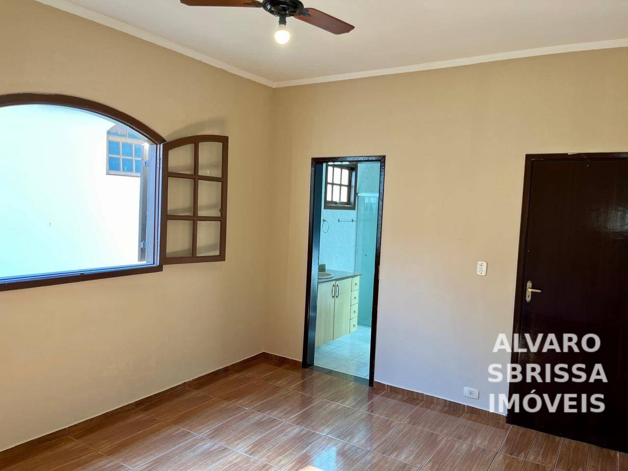 Casa à venda com 4 quartos, 246m² - Foto 13