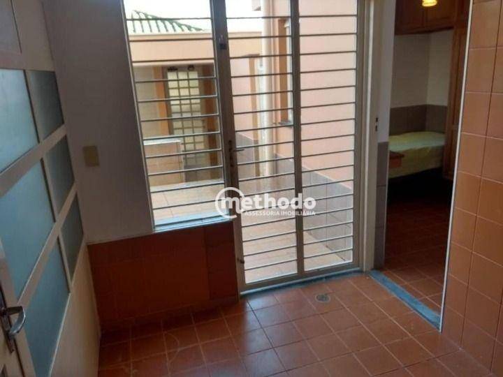 Casa à venda com 4 quartos, 279m² - Foto 33