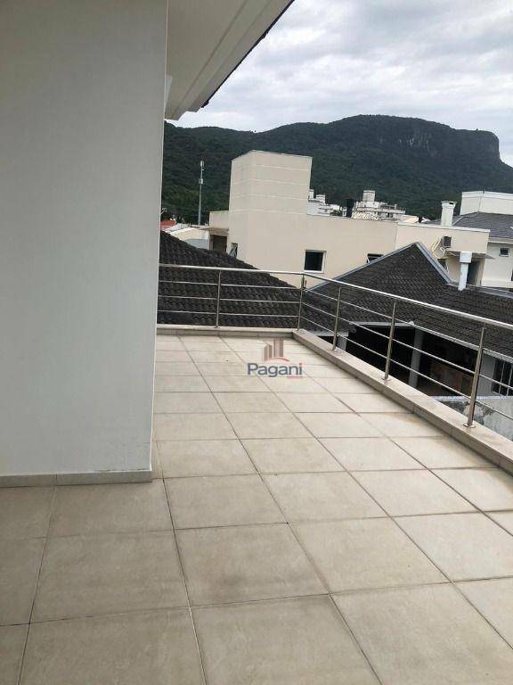 Casa à venda com 3 quartos, 257m² - Foto 30