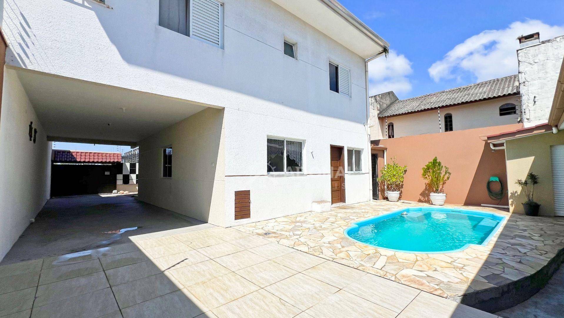 Casa à venda com 6 quartos, 290m² - Foto 9