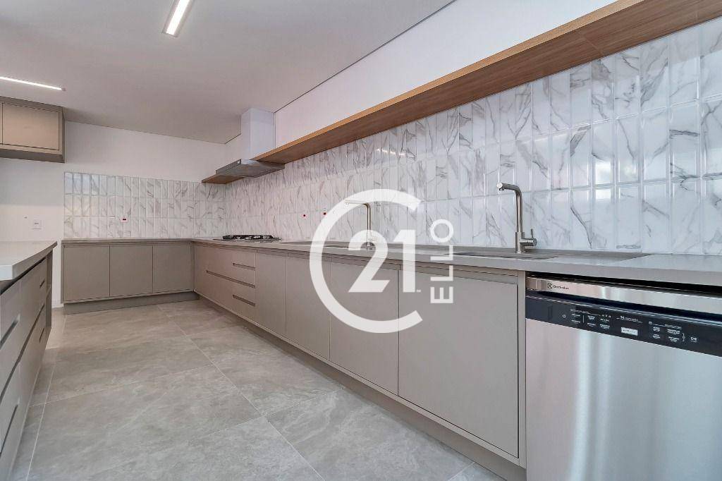 Apartamento à venda com 3 quartos, 267m² - Foto 5