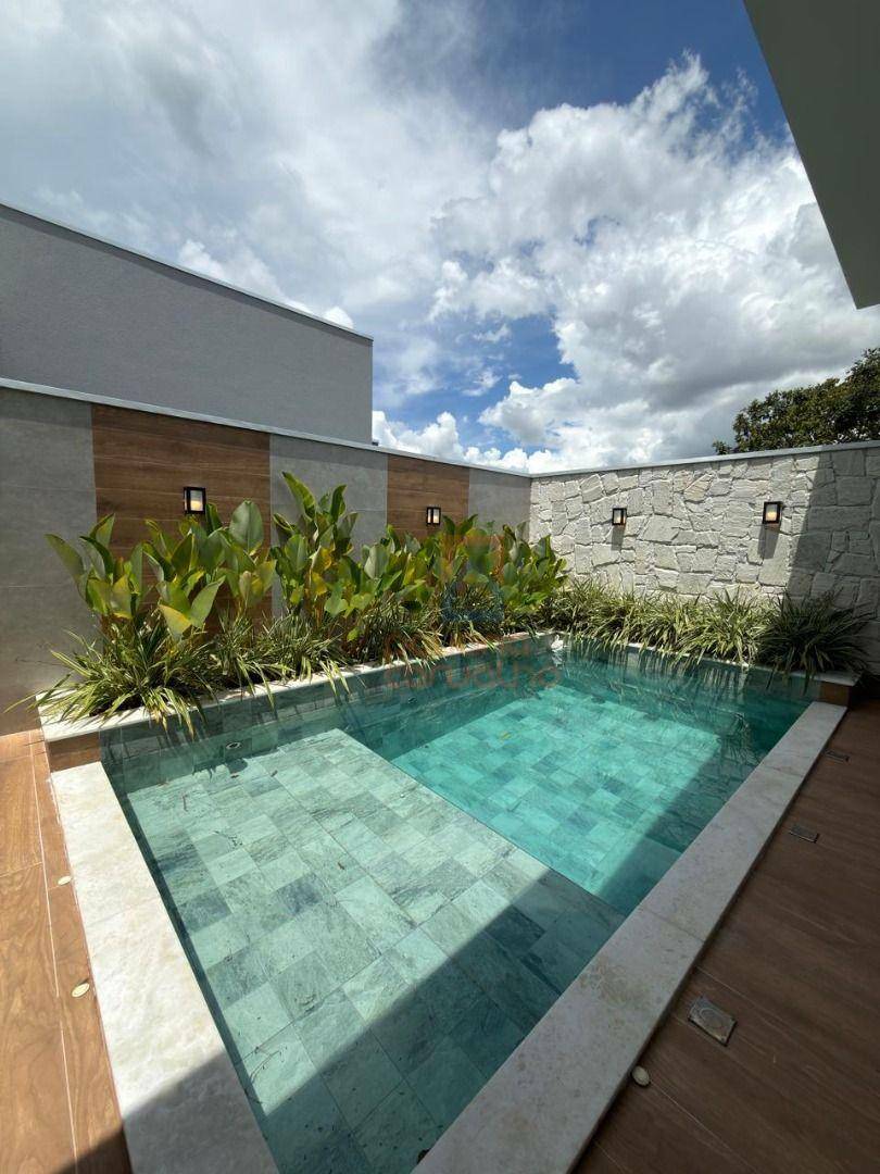 Casa, 3 quartos, 212 m² - Foto 5